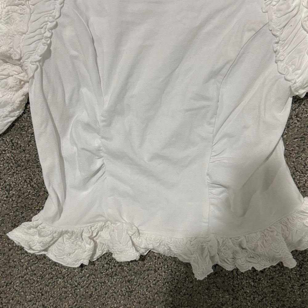 NWT Free People Olivia white ruffle fitted top sz L - Picture 2 of 6